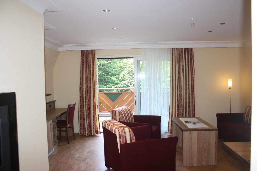 Wald-Hotel Heppe Dammbach Pokoj fotografie